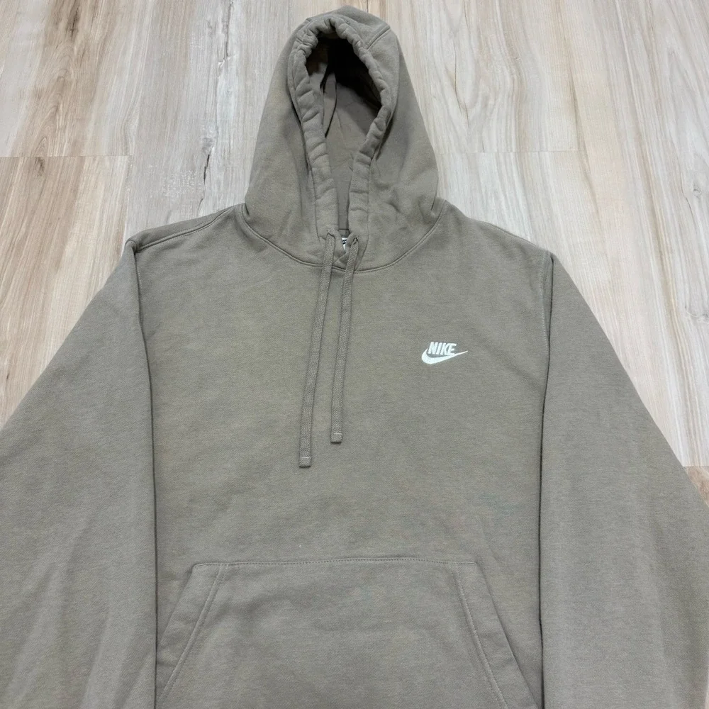 Nike Sweater Mens Size Large Beige Sand Tan Swoosh Pullover Hoodie Sweatshirt